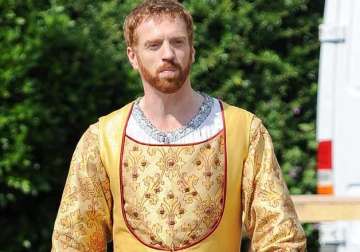 damian lewis compares himself to british king henry viii