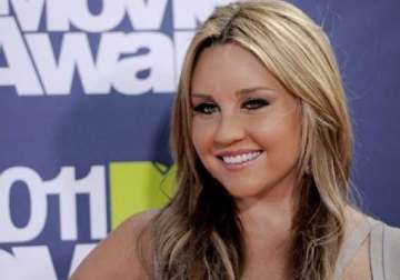 is amanda bynes schizophrenic