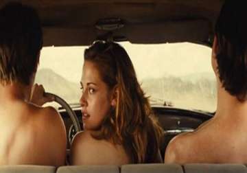 it s not a big deal stewart on getting topless in new film