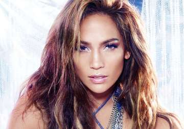 j.lo product line to fund battle against cancer