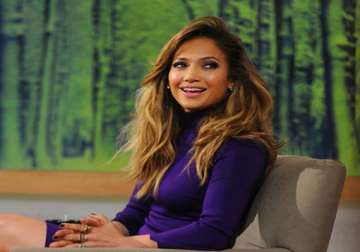 jlo not clued up about american idol return
