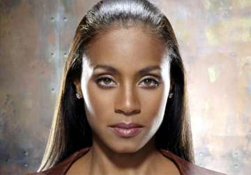 jada pinkett smith stars in gotham