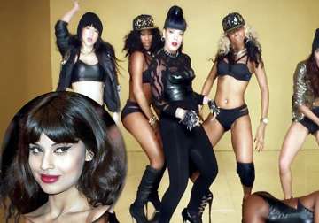 jameela defends lily allen against racism