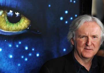 james cameron to produce avatar 2 and 3