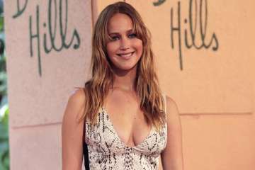 jennifer lawrence praises jodie foster s working style