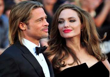 jolie thanks pitt with expensive gift