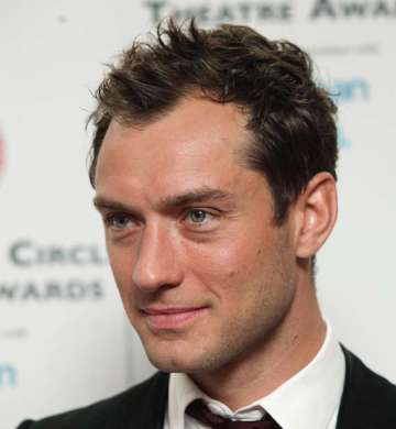 jude law pays over 250 000 annually in child support