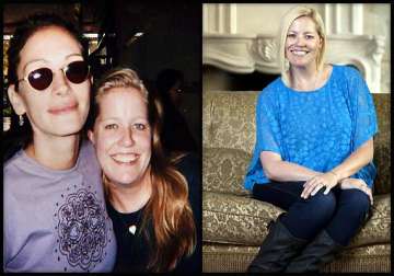 julia roberts family mourning half sister s death see pics