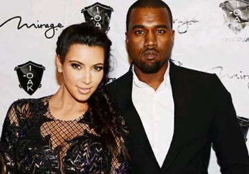 kanye west wants to take kim kardashian on honeymoon in space