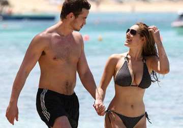 kelly brook sparks engagement rumours