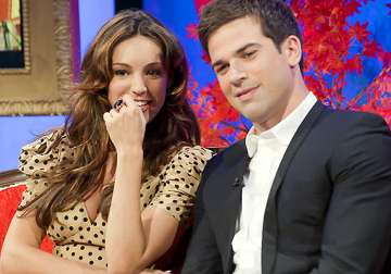 kelly brook smitten with gethin jones