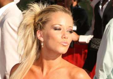 kendra wilkinson wants another baby