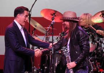 kid rock gets wild and free for romney event