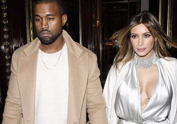 kim kardashian enjoys diet wedding cake