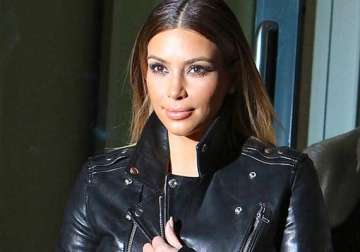 kim kardashian donates 10 percent of her earnings