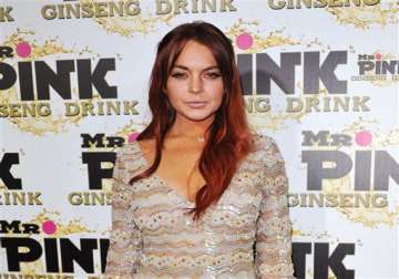 la prosecutors seek to revoke linday lohan s probation