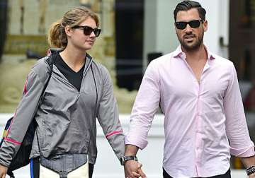 love with kate upton never saw that coming maksim chmerkovskiy