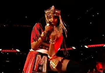 m.i.a adds an extension to madonna show