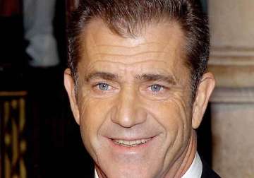 mel gibson likely to fight for daughter s custody