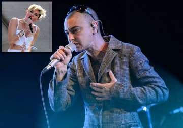 sinead o connor pens open letter to miley cyrus