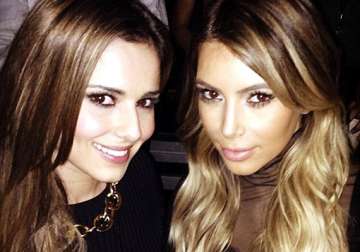 new besties in town kim and cheryl pose for a selfie see pics