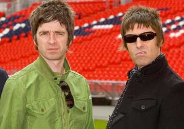 noel liam gallagher reconciling
