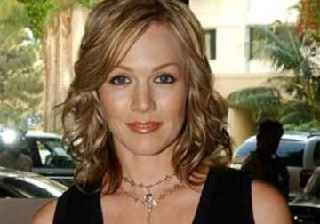 not ready to date says jennie garth