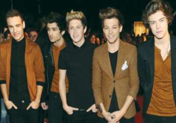 one direction members barred for no id proof