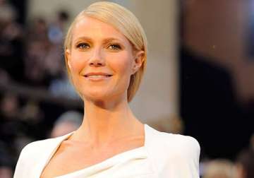 paltrow changed diet post dad s cancer diagnosis