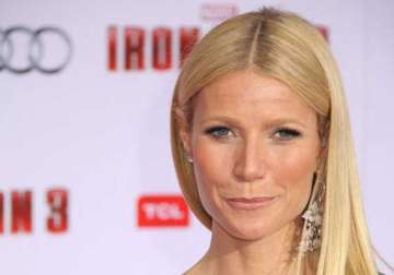 paltrow gets motorcycle licence