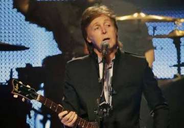 paul mccartney to be honoured with songwriter s songwriter award at nme