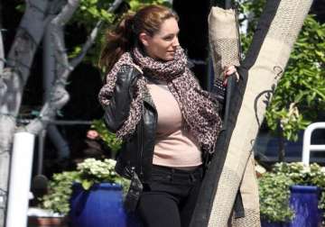 pregnant kelly brook says she looks dog rough