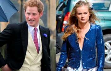 prince harry to marry girlfriend cressida bonas reports