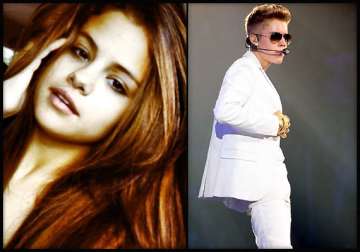 selena gomez to stay more closer to ex bieber