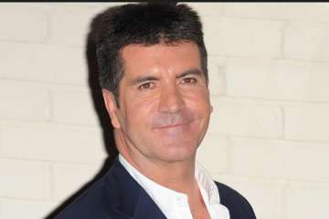 simon cowell never voted during elections