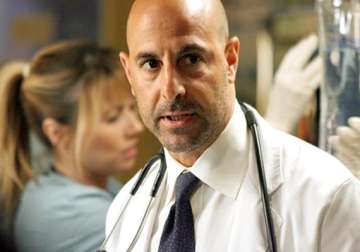stanley tucci to work in heat