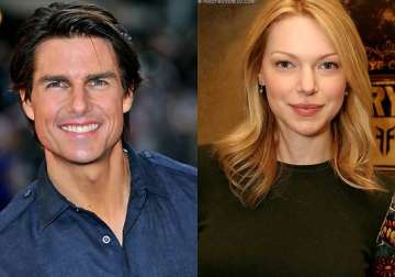 tom cruise dating a scientologist actress laura prepon