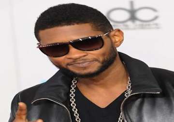 usher asks ex wife to leave his house
