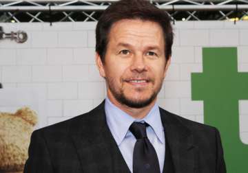 wahlberg bans daughters from watching ted