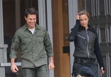 when tom cruise brought smile on emily brunt face after she cried