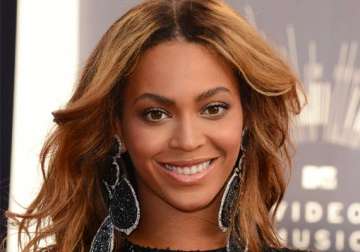 vma 2014 stars are fans too when it comes to beyonce