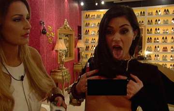 jasmine waltz flashes her bosoms in celebrity big brother see pics