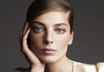daria werbowy finds fame hard to deal with