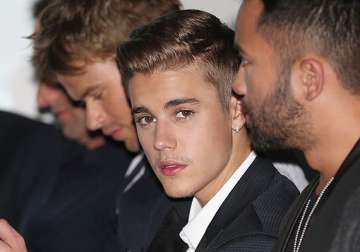 justin bieber gets criticism for his online racist joke