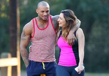 kelly brook likes fiance s sweat smell