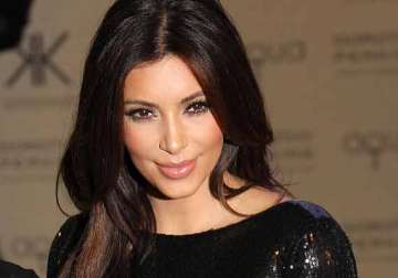 omg kim kardashian to earn 85 mn by video games