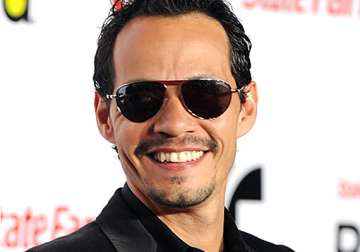 marc anthony crowned king of latin music with 10 awards