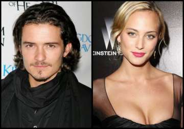orlando bloom enjoys date with french actress