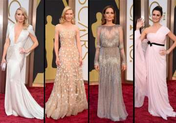 oscars 2014 angelina jolie julia roberts penelope sizzle at the red carpet see pics