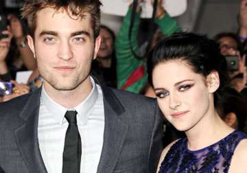 pattinson stewart won t see each other at cannes